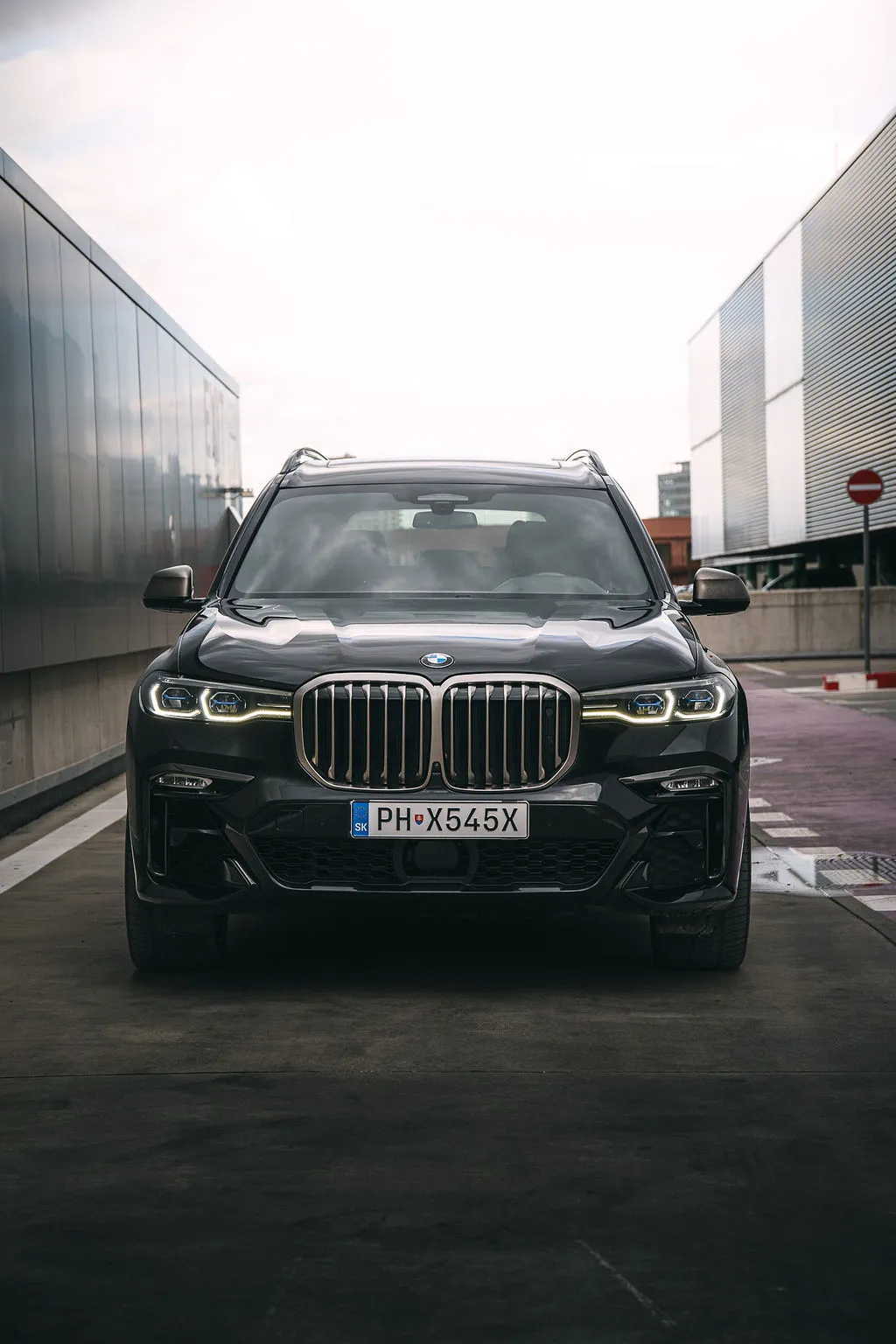 2020 BMW X7 M50d xDrive - Image 1