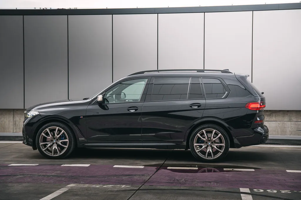 BMW X7 M50d xDrive thumbnail 19
