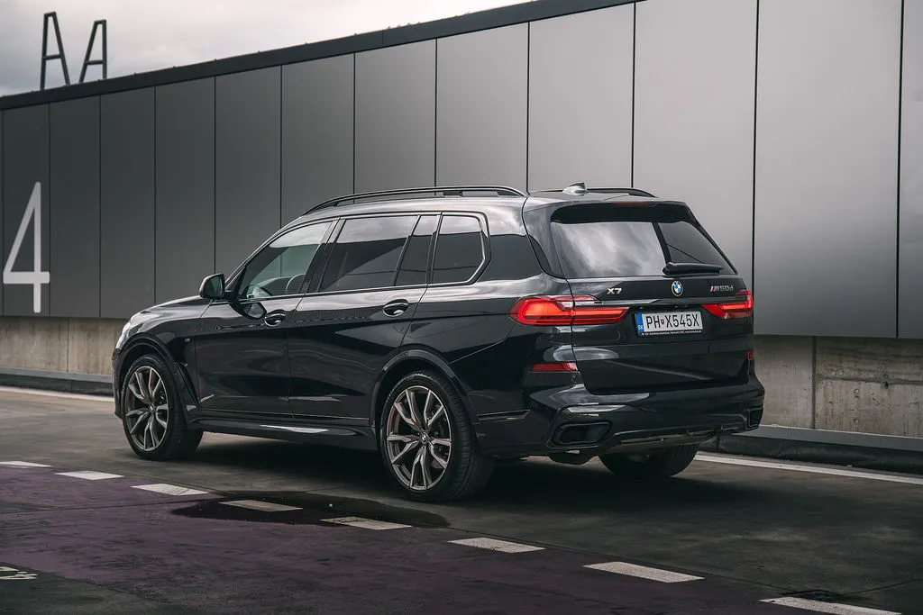 BMW X7 M50d xDrive thumbnail 20