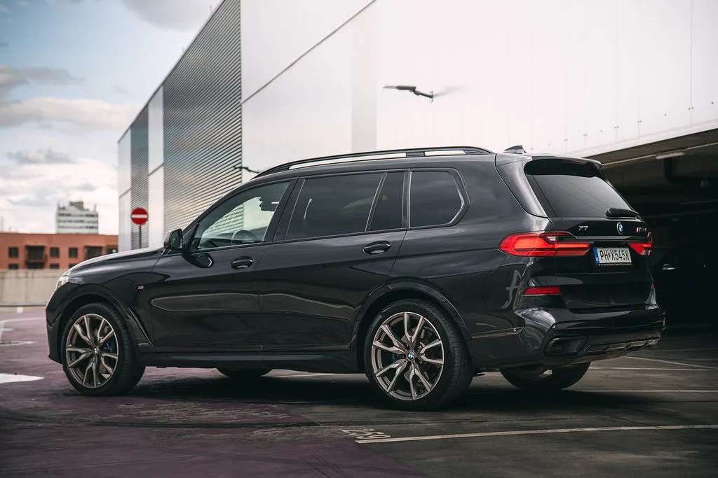 BMW X7 M50d xDrive thumbnail 30