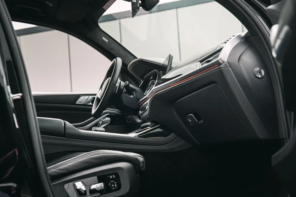 BMW X7 M50d xDrive thumbnail 50