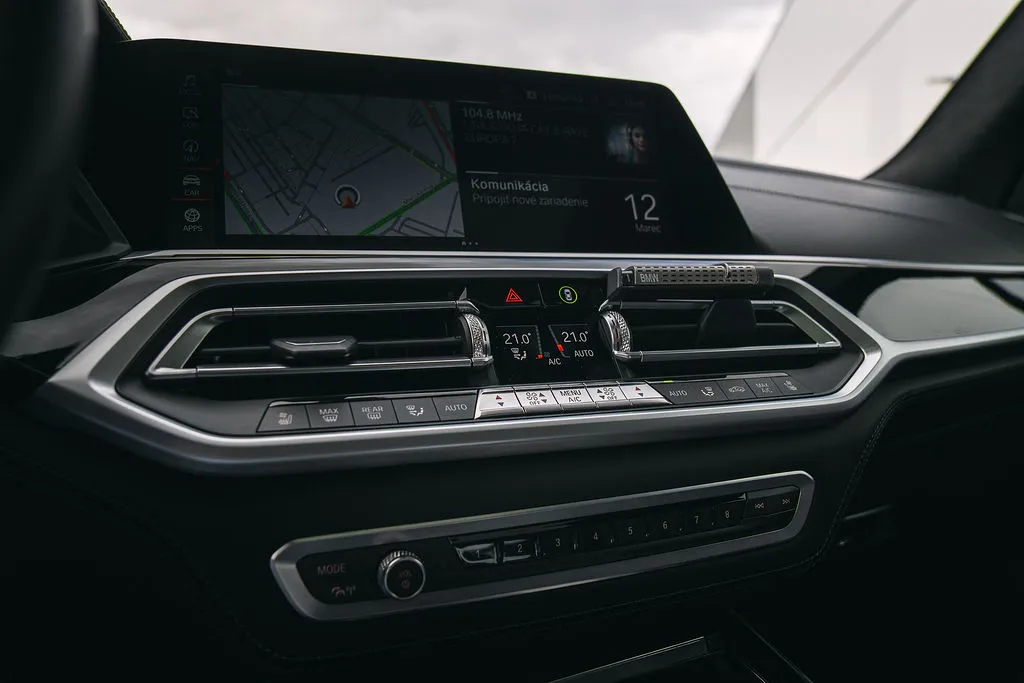 BMW X7 M50d xDrive thumbnail 56