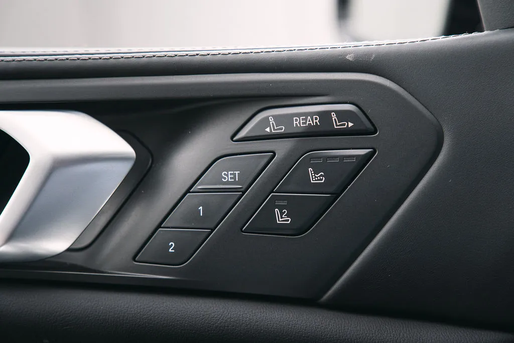 BMW X7 M50d xDrive thumbnail 60