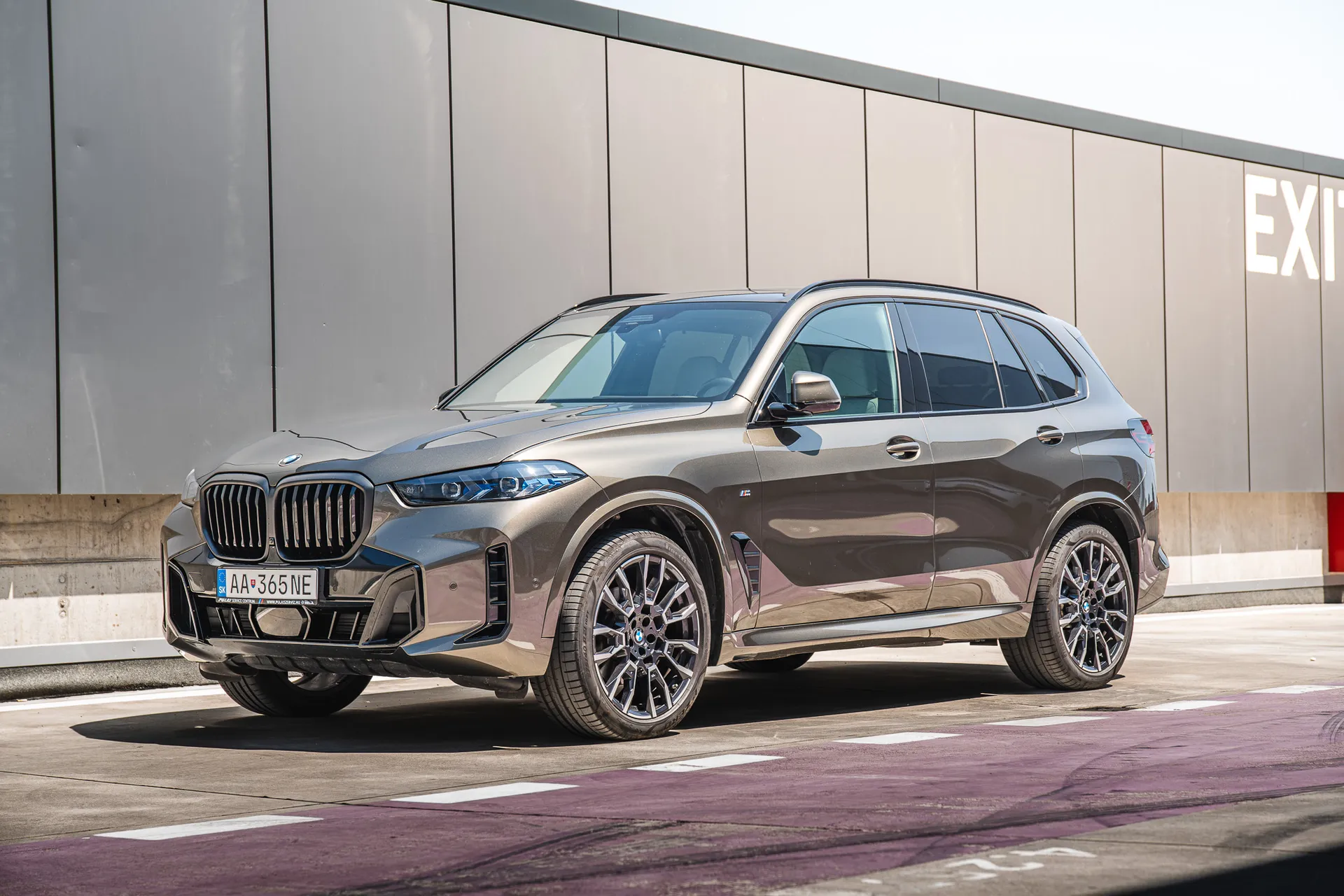 BMW X5 30d xDrive MHEV M Sport thumbnail 5